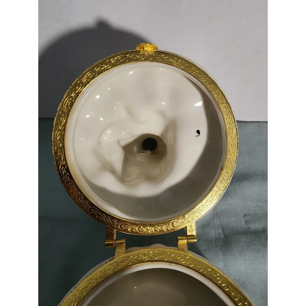 Angel Cherub Bird Figurine‎ Trinket / Jewelry Box With Gold Trim